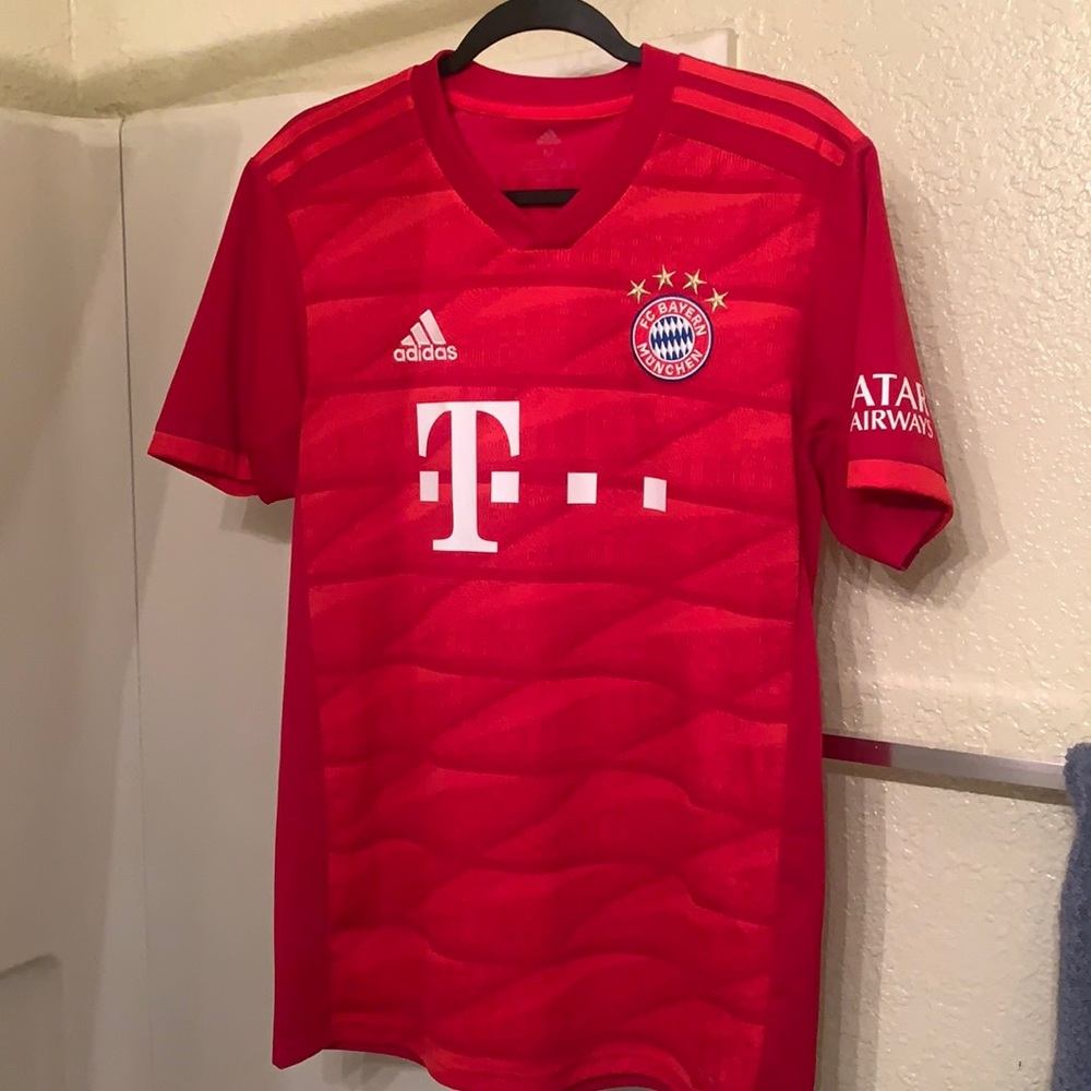 Bayern Munich 19/20 Home Kit